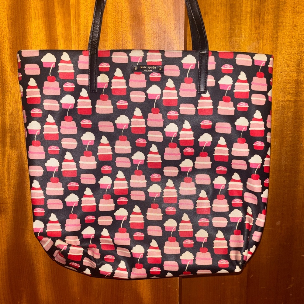 Kate Spade cake bag